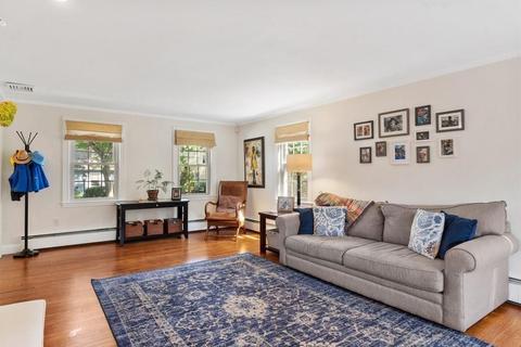 82 Morse Ave, Dedham, MA 02026 photo 4