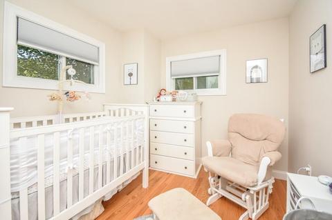 92 Stow St, Waltham, MA 02453 photo 20