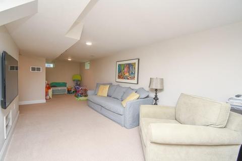 92 Stow St, Waltham, MA 02453 photo 31