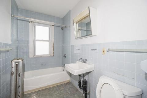 71 Governor St, Springfield, MA 01104 photo 39