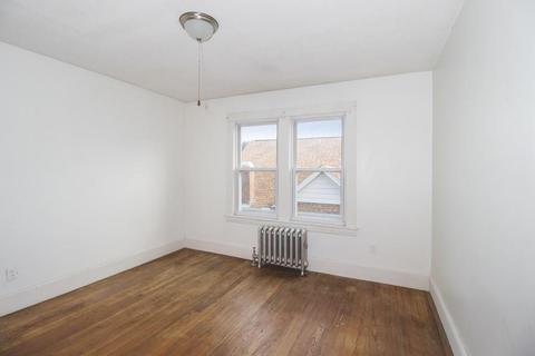 71 Governor St, Springfield, MA 01104 photo 33