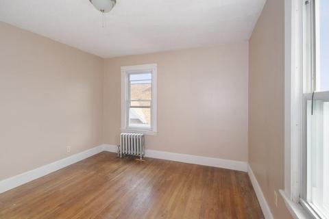 71 Governor St, Springfield, MA 01104 photo 37