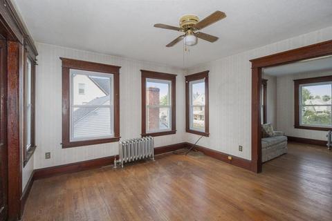 71 Governor St, Springfield, MA 01104 photo 27