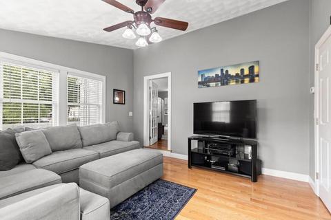 1063 Main St, Reading, MA 01867 photo 15