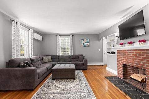 1063 Main St, Reading, MA 01867 photo 5