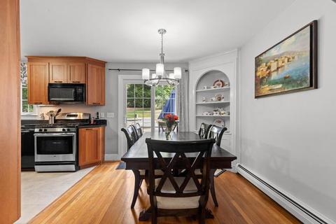 1063 Main St, Reading, MA 01867 photo 7