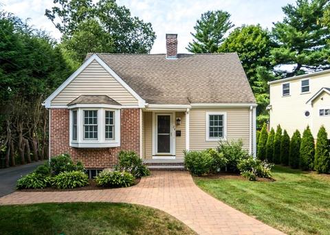 28 Hemlock St, Needham, MA 02492 photo 1