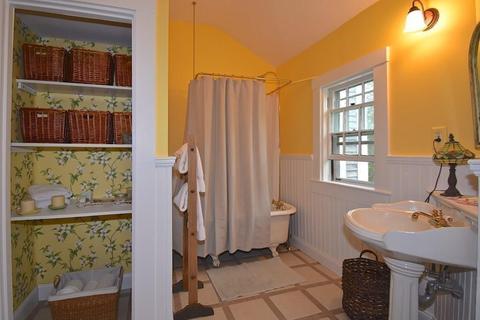 709 Main St, Wareham, MA 02571 photo 14