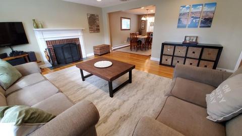 33 Cynthia Rd, Needham, MA 02494 photo 2
