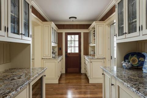 1424 Main St, Barnstable, MA 02635 photo 11