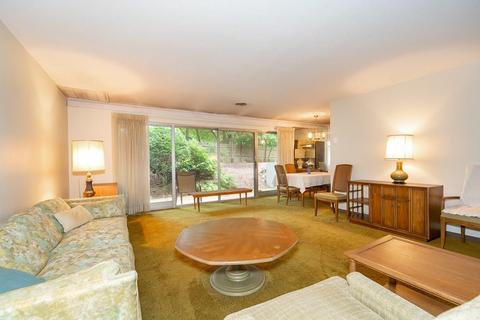 1206 Greendale Ave #202, Needham, MA 02492 photo 4