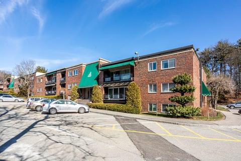 1206 Greendale Ave #202, Needham, MA 02492 photo 2