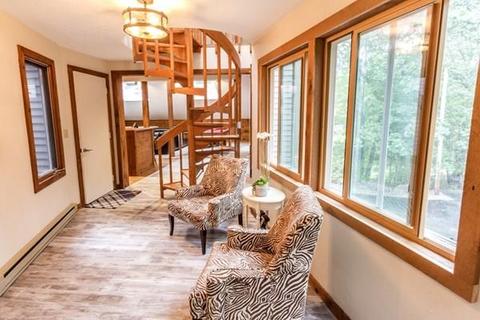 225 North St, Upton, MA 01568 photo 18