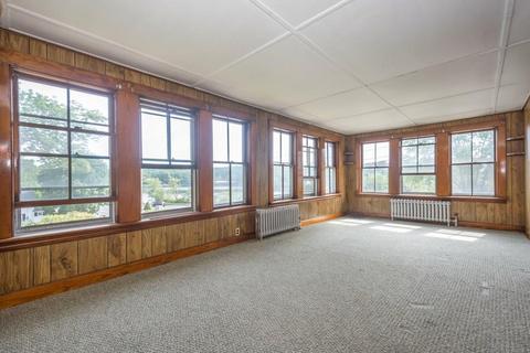 122 High St, Upton, MA 01568 photo 4