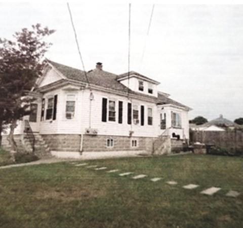 587 Penn St, Fall River, MA 02724 photo 3
