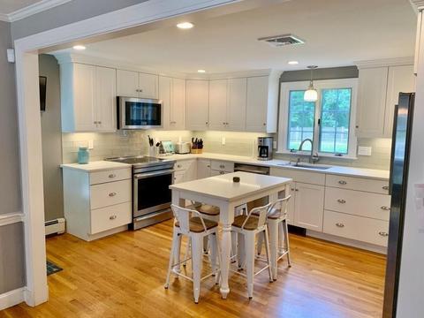 54 Mackintosh Ave, Needham, MA 02492 photo 5