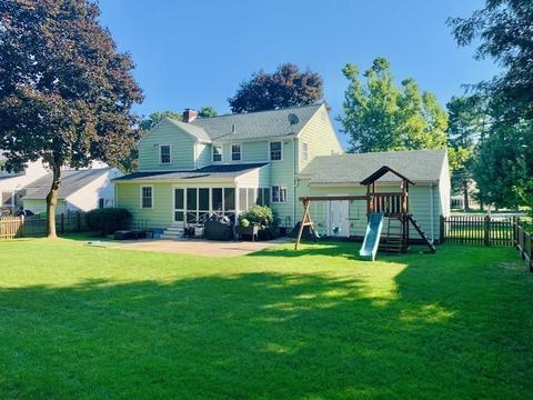 54 Mackintosh Ave, Needham, MA 02492 photo 21