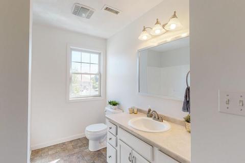 8 Devlin, Lynn, MA 01905 photo 29