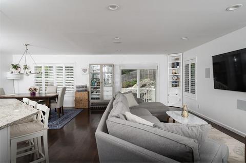 94 Hull St, Hingham, MA 02043 photo 3