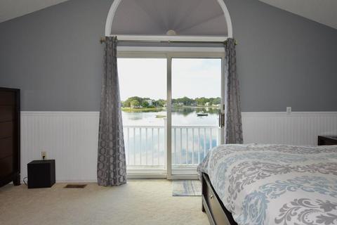 134 Pinehurst Dr, Wareham, MA 02571 photo 9