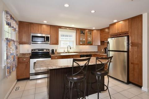 134 Pinehurst Dr, Wareham, MA 02571 photo 3