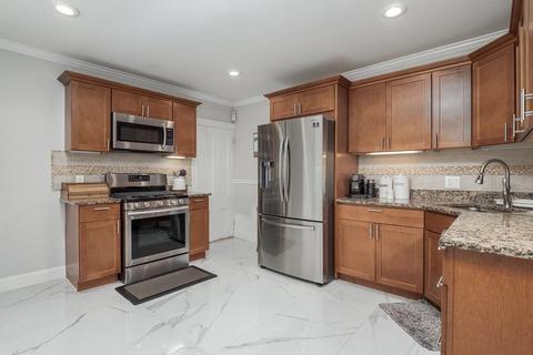 42 Liberty St, Everett, MA 02149 photo 3