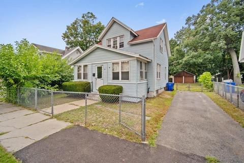 78 Phoenix Ter, Springfield, MA 01104 photo 2