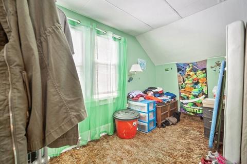 78 Phoenix Ter, Springfield, MA 01104 photo 10