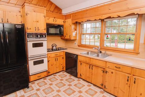 93 Druid Hill Rd, Springfield, MA 01129 photo 22