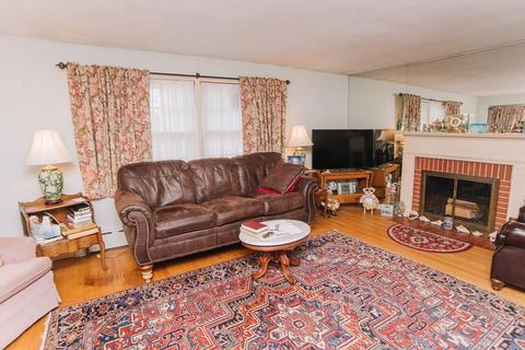 93 Druid Hill Rd, Springfield, MA 01129 photo 11