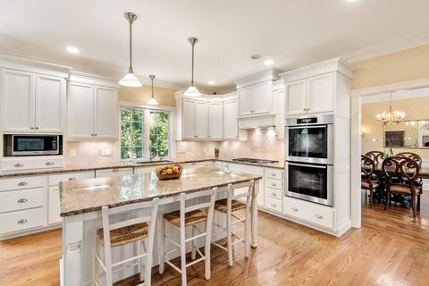 40 Boulder Brook Rd, Wellesley, MA 02481 photo 4