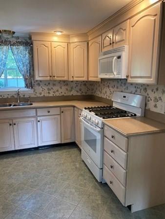 25 Alice Rd, Raynham, MA 02767 photo 11