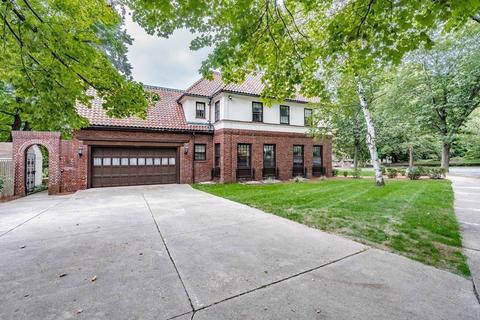 177 Springfield St, Springfield, MA 01107 photo 3
