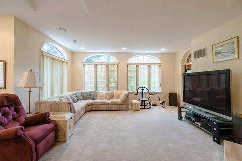 177 Springfield St, Springfield, MA 01107 photo 18