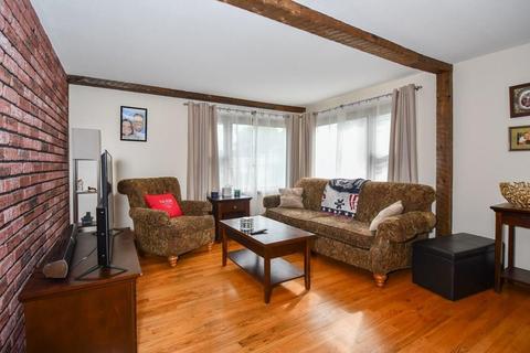 54 Sunbrier Rd, Springfield, MA 01129 photo 2