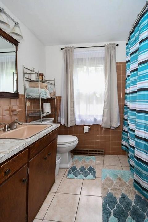 54 Sunbrier Rd, Springfield, MA 01129 photo 8