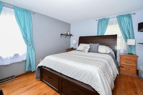 54 Sunbrier Rd, Springfield, MA 01129 photo 11