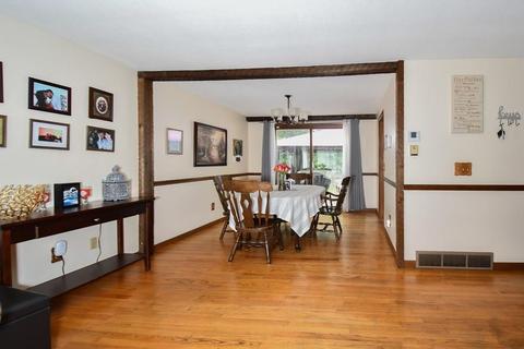 54 Sunbrier Rd, Springfield, MA 01129 photo 3