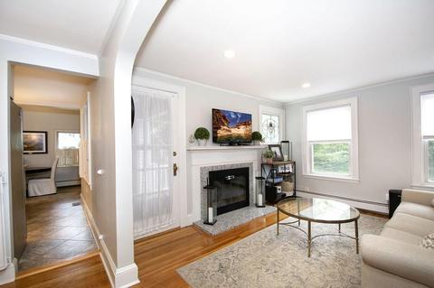 33 Beal St, Hingham, MA 02043 photo 5