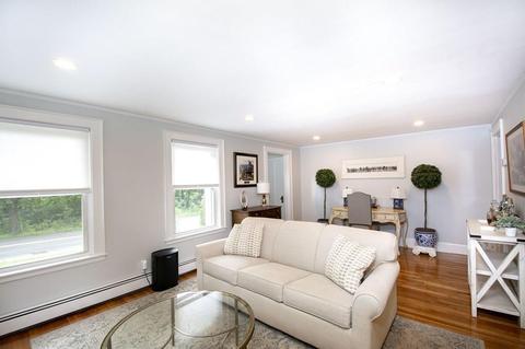 33 Beal St, Hingham, MA 02043 photo 7