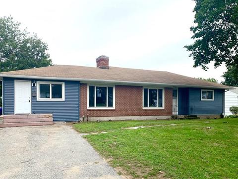 81 Emerson St, Springfield, MA 01118 photo 1