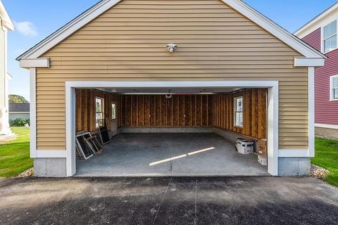 22 Bradley Cir, Devens, MA 01434 photo 37