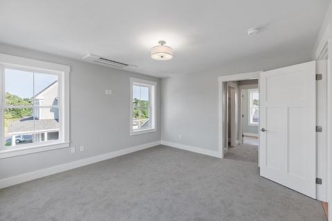 22 Bradley Cir, Devens, MA 01434 photo 28