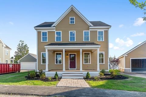 22 Bradley Cir, Devens, MA 01434 photo 1