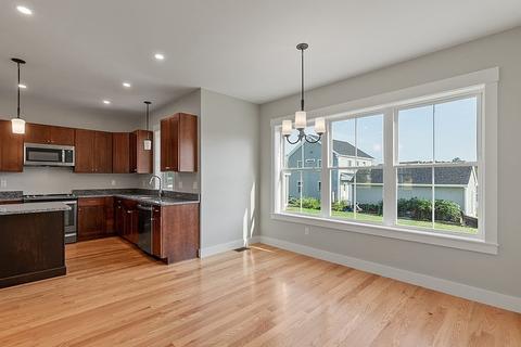 22 Bradley Cir, Devens, MA 01434 photo 21