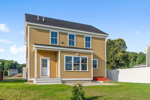22 Bradley Cir, Devens, MA 01434 photo 4