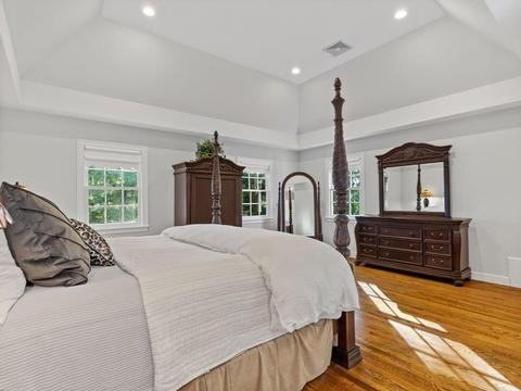 108 Dover Rd, Wellesley, MA 02482 photo 21