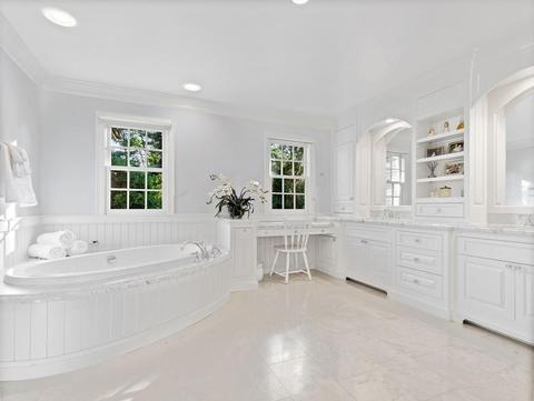 108 Dover Rd, Wellesley, MA 02482 photo 23