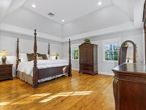 108 Dover Rd, Wellesley, MA 02482 photo 20