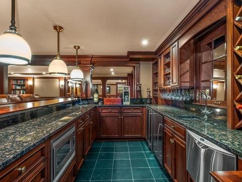 108 Dover Rd, Wellesley, MA 02482 photo 25